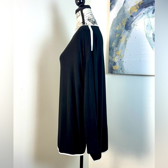 J. Jill Wherever Collection Black Long Sleeve Tunic with White Trim Size Medium - Picture 5 of 9
